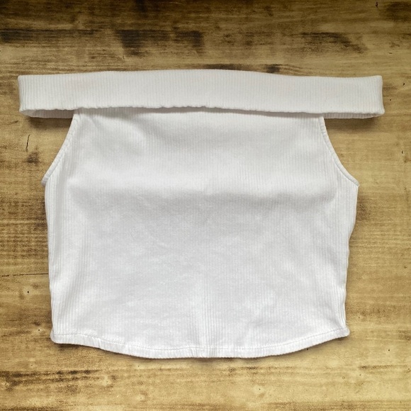 Zara Tops - Zara Ribbed Off the Shoulder Cropped Top
